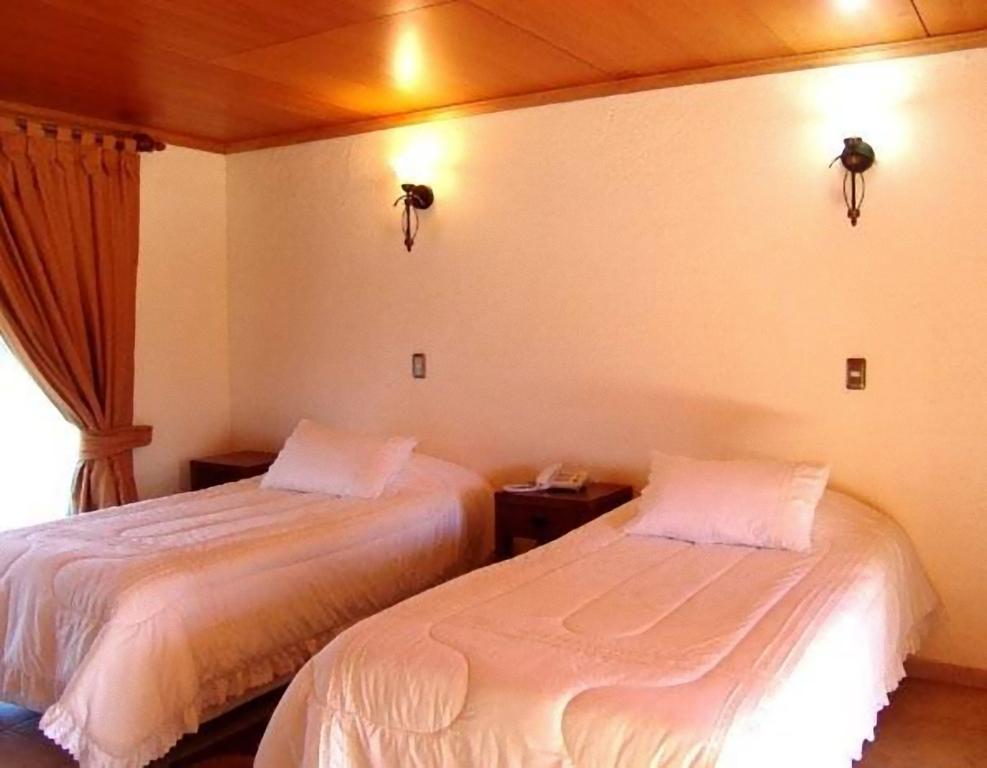 Hotel Puku Vai Hanga Roa Exteriör bild